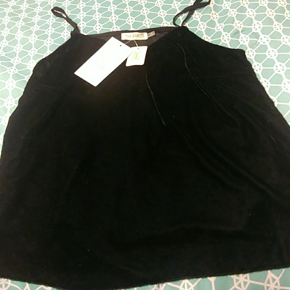 Velvet tank